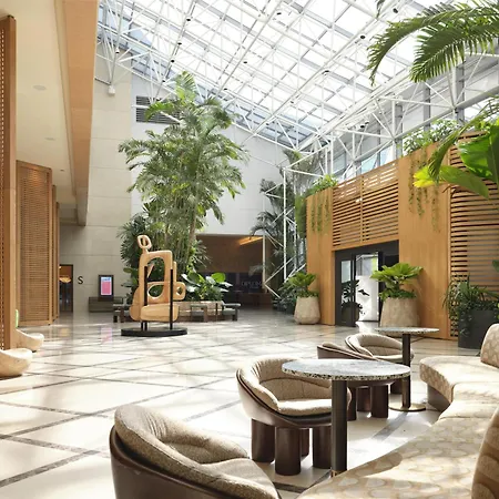 Signia By Hilton Diplomat Beach Resort-2